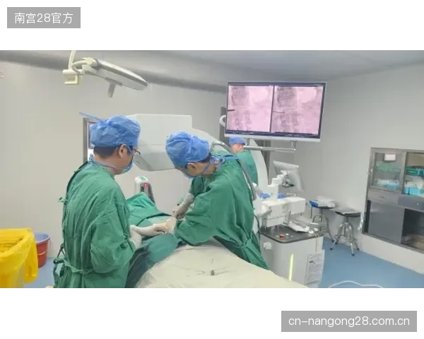 大型公立医院将加速整合骨科、疼痛科、康复科等资源，建立独立的、一体化的康复医学中心